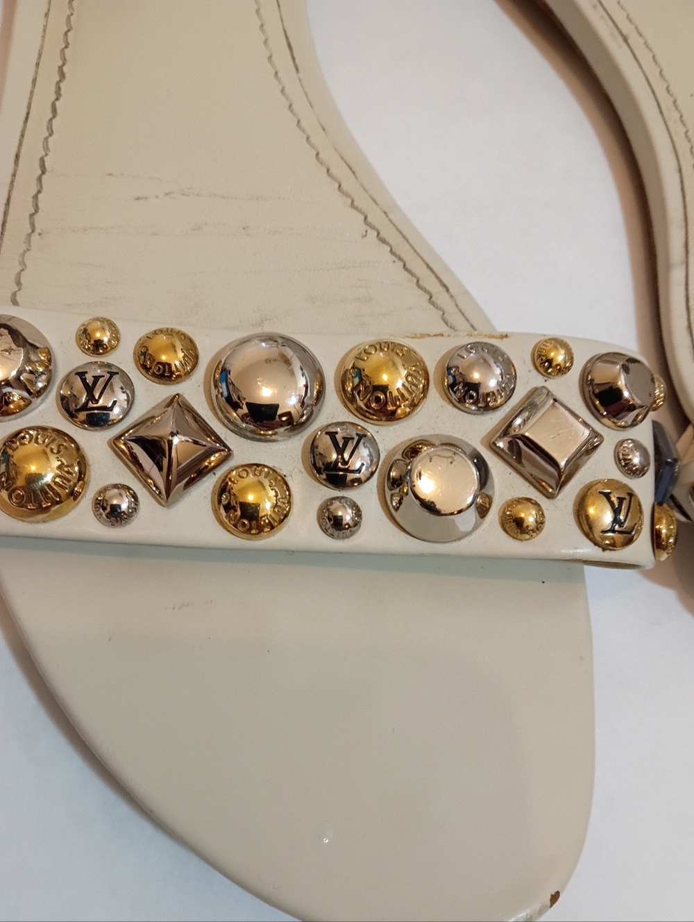 Louis Vuitton studded Luxury Women's sandals Logo Size 40 - Picture 2 of 16